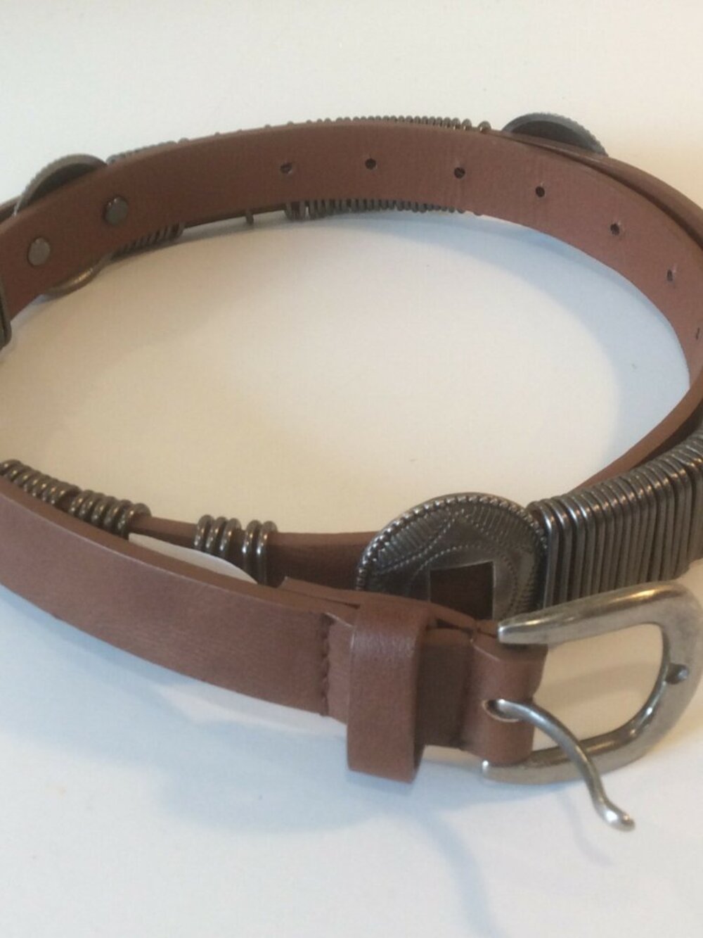 Metal Brown Belt Size Medium to Large One Inch Wide Style Buckle Pants Jeans